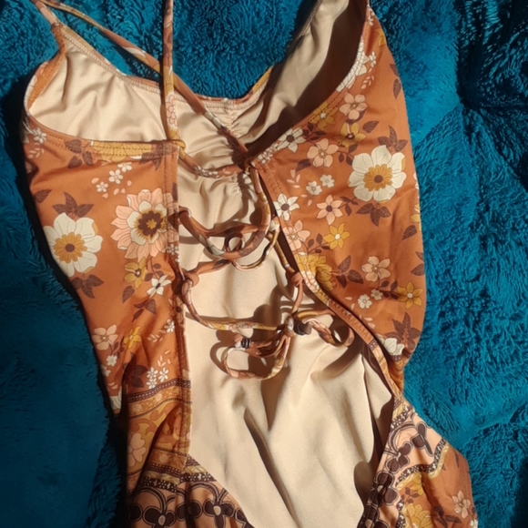 Buttercup One Piece Sell or Trade - Picture 5 of 8